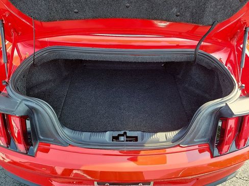 Used 2022 Ford Mustang Premium RWD image 27