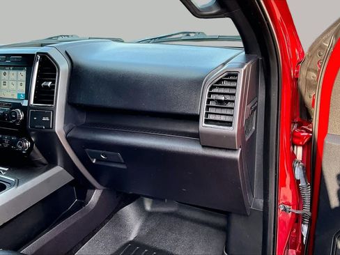 Used 2016 Ford F150 XLT w/ Equipment Group 301A Mid RWD image 19
