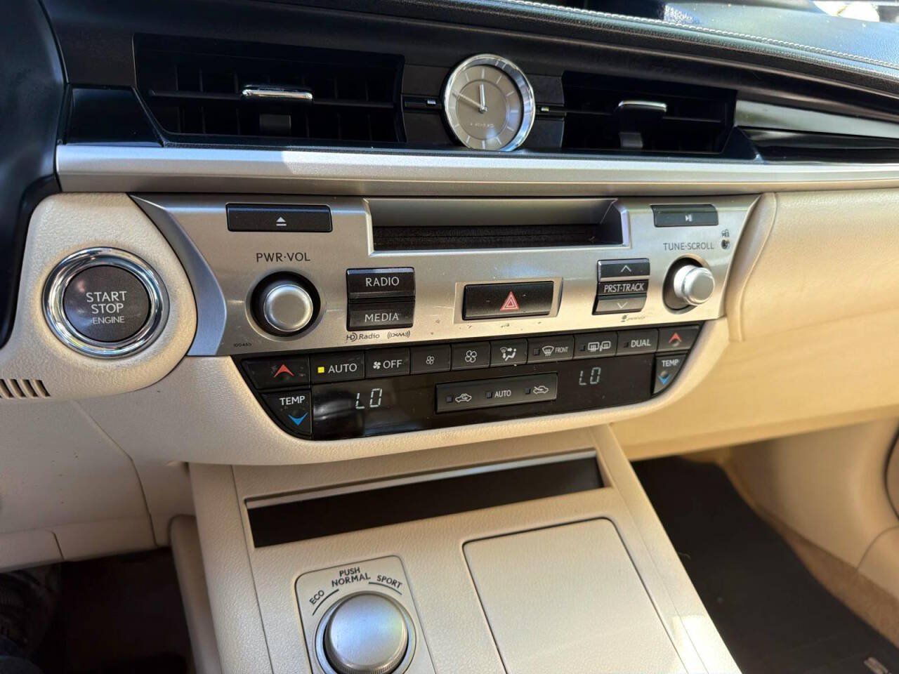 Used 2015 Lexus ES 350 FWD image 27