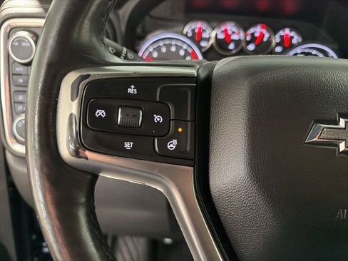 Certified 2022 Chevrolet Silverado 1500 RST w/ LPO, Blackout Package AWD/4WD image 33