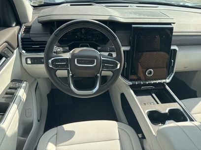 New 2026 GMC Acadia Denali w/ Super Cruise Package