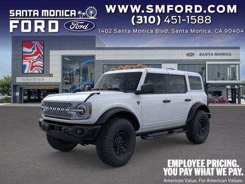 New 2026 Ford Bronco Badlands w/ Sasquatch Package AWD/4WD image 1