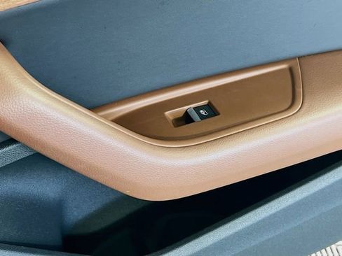 Used 2023 Audi A4 2.0T Premium w/ Convenience Package image 31