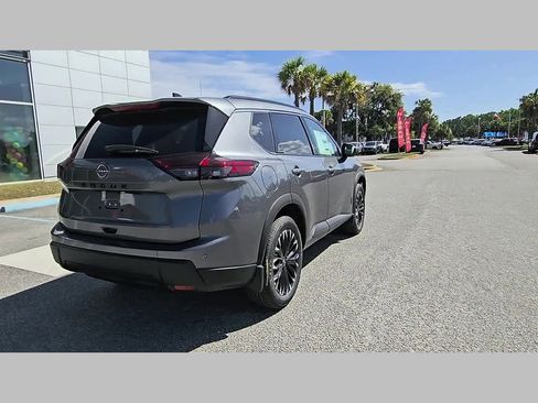 New 2026 Nissan Rogue SV FWD image 33