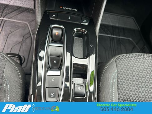 Used 2023 Chevrolet Bolt EUV LT w/ Driver Confidence Package FWD image 30