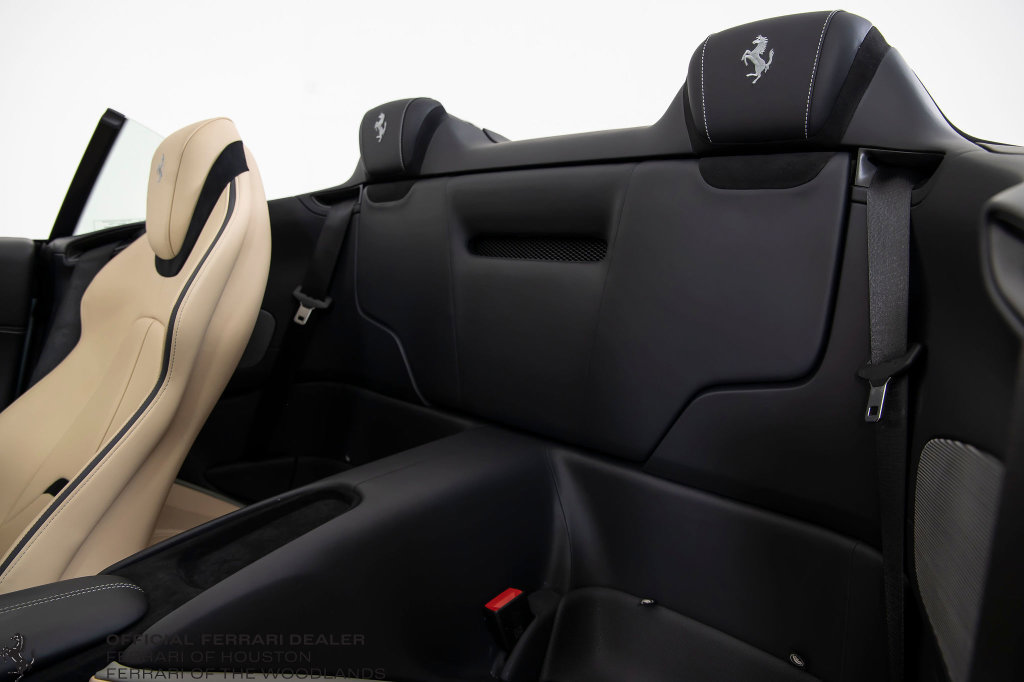 Certified 2024 Ferrari Roma Spider RWD image 16
