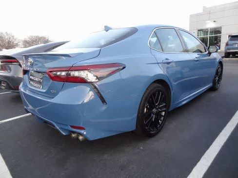 Used 2023 Toyota Camry XSE image 5