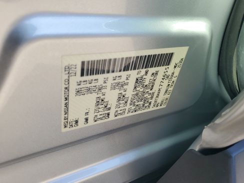 Used 2023 Nissan Rogue SV image 30