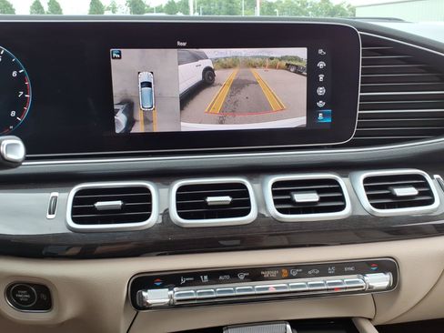 Used 2020 Mercedes-Benz GLE 350 4MATIC image 16