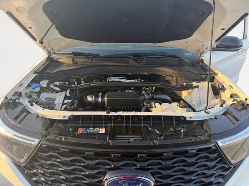 Used 2022 Ford Explorer ST w/ Equipment Group 401A AWD/4WD image 26