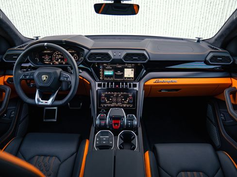 Used 2024 Lamborghini Urus S AWD/4WD image 27