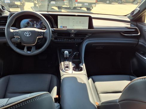 Certified 2026 Toyota Crown w/ Advanced Technology Package AWD/4WD image 11