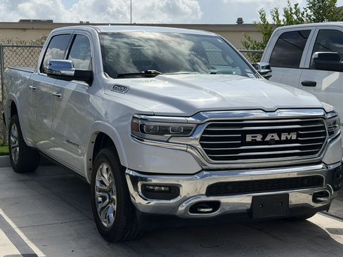 Used 2022 RAM 1500 Limited AWD/4WD image 3