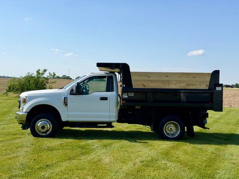 Used 2021 Ford F350 XL w/ Power Equipment Group AWD/4WD image 3