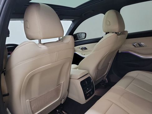 Used 2020 BMW 330i Sedan w/ Convenience Package image 12