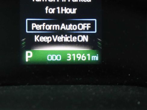 Certified 2023 Toyota Sienna LE image 11