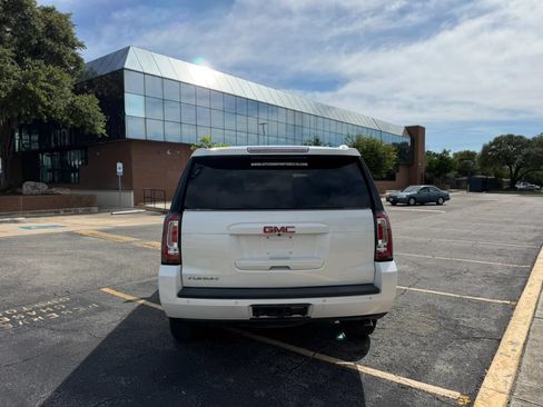 Used 2016 GMC Yukon SLT w/ Open Road Package RWD image 4