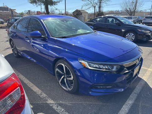 Used 2019 Honda Accord Sport image 5