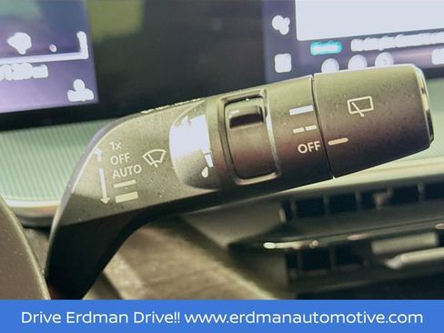 Certified 2025 Nissan Murano Platinum w/ Cargo Package image 16