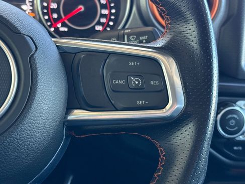 Used 2022 Jeep Gladiator Mojave image 35