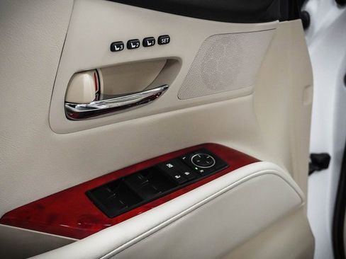 Used 2011 Lexus RX 350 2WD w/ Premium Pkg image 12