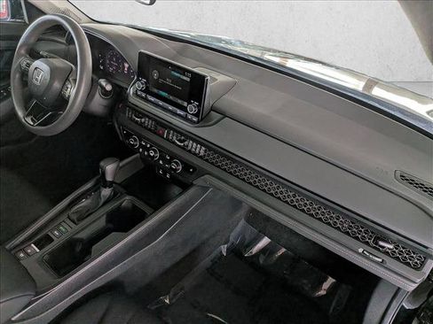 Used 2024 Honda Accord EX image 21