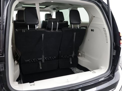 Used 2023 Chrysler Pacifica Limited FWD image 37