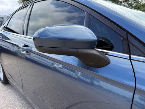 Used 2018 Ford Fusion SE image 10