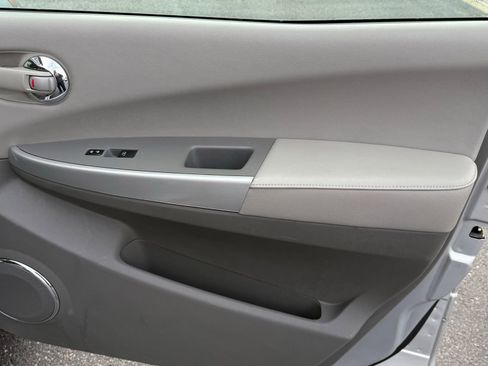 Used 2009 Nissan Quest SE w/ Seat Pkg image 10