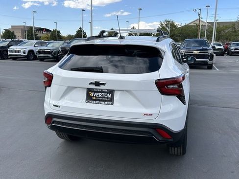 New 2026 Chevrolet Trax RS w/ Driver Confidence Package image 5