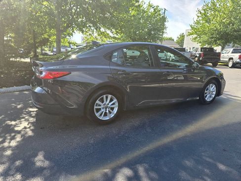 Used 2025 Toyota Camry LE FWD image 9