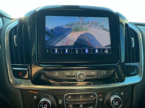 Used 2021 Chevrolet Traverse Premier w/ Redline Edition image 25