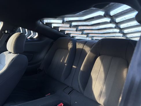 Used 2019 Ford Mustang EcoBoost w/ Ecoboost Performance Package image 25