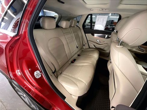 Used 2017 Mercedes-Benz GLC 300 4MATIC image 27