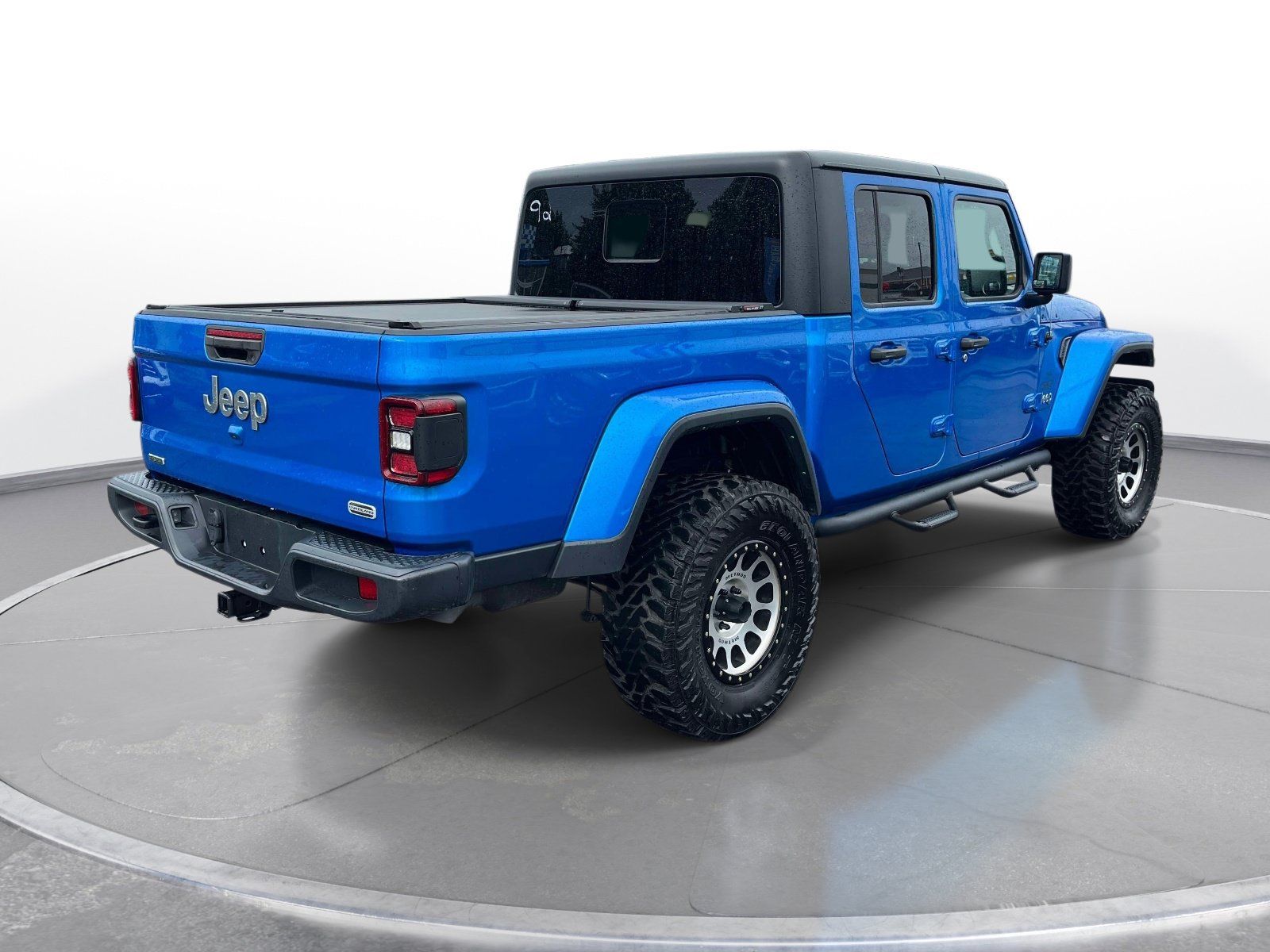 Used 2022 Jeep Gladiator Overland w/ Popular Equipment Package AWD/4WD image 4