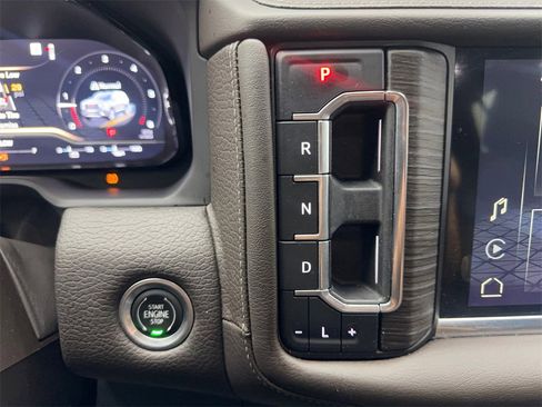 Used 2022 GMC Yukon Denali image 66