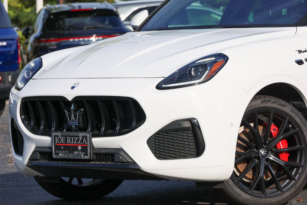 Used 2024 Maserati Grecale Modena AWD/4WD image 18