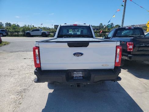Used 2024 Ford F250 XL AWD/4WD image 6