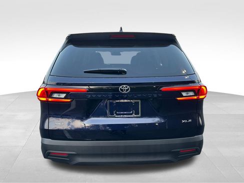 New 2026 Toyota Grand Highlander AWD image 4