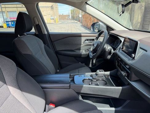 Used 2023 Nissan Rogue SV FWD image 20
