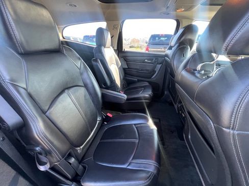 Used 2013 Chevrolet Traverse LT image 8