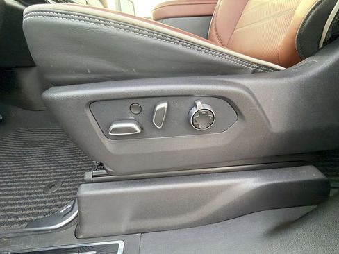 New 2026 GMC Sierra 3500 Denali Ultimate image 14