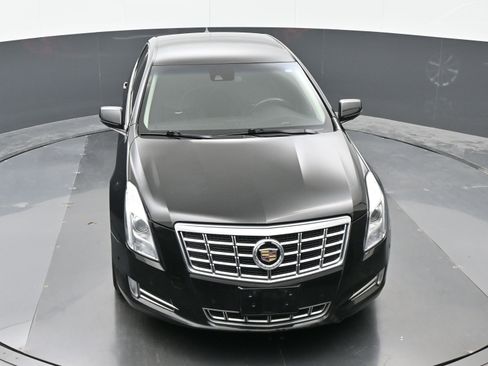Used 2014 Cadillac XTS Luxury w/ Driver Awareness Package FWD image 33