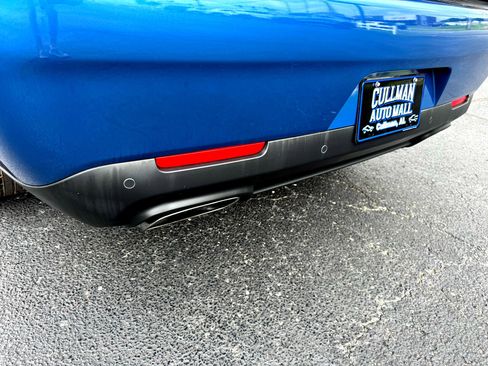 Used 2023 Dodge Challenger R/T w/ Plus Package image 9