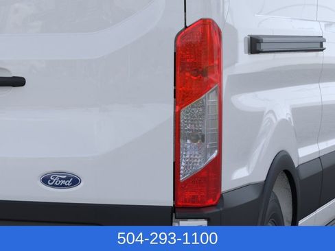 New 2026 Ford Transit 250 148 Medium Roof RWD image 23