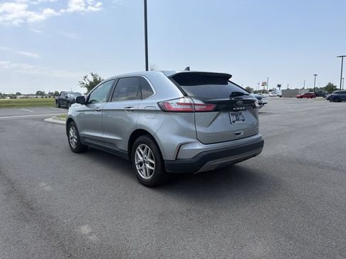 Used 2024 Ford Edge SEL AWD/4WD image 3