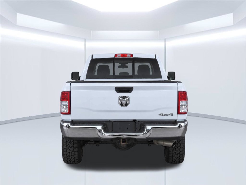 Used 2022 RAM 2500 Tradesman w/ Chrome Appearance Group AWD/4WD image 7