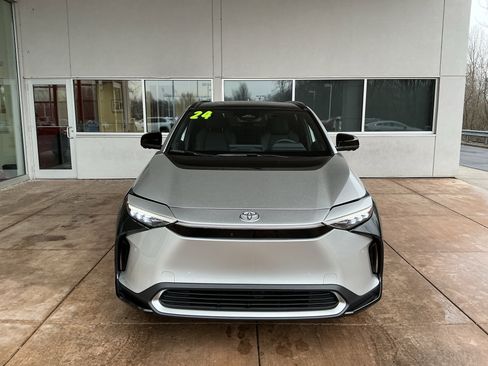 Used 2024 Toyota bZ4X AWD w/ Weather Package image 2