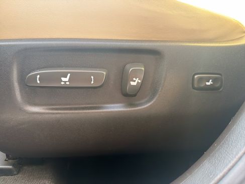 Used 2010 Lexus HS 250h Premium image 20