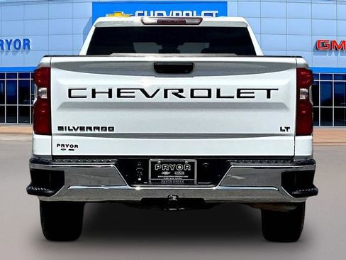 Used 2025 Chevrolet Silverado 1500 LT AWD/4WD image 6